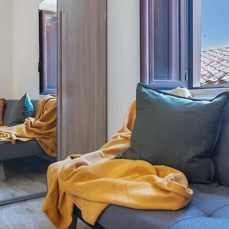 Guesthost - My Little Pink House * Selargius